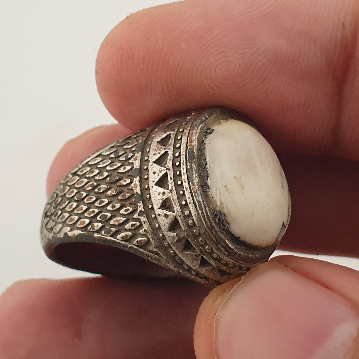 Vintage Natural Eyes Agate Bead Amulet Pendant
