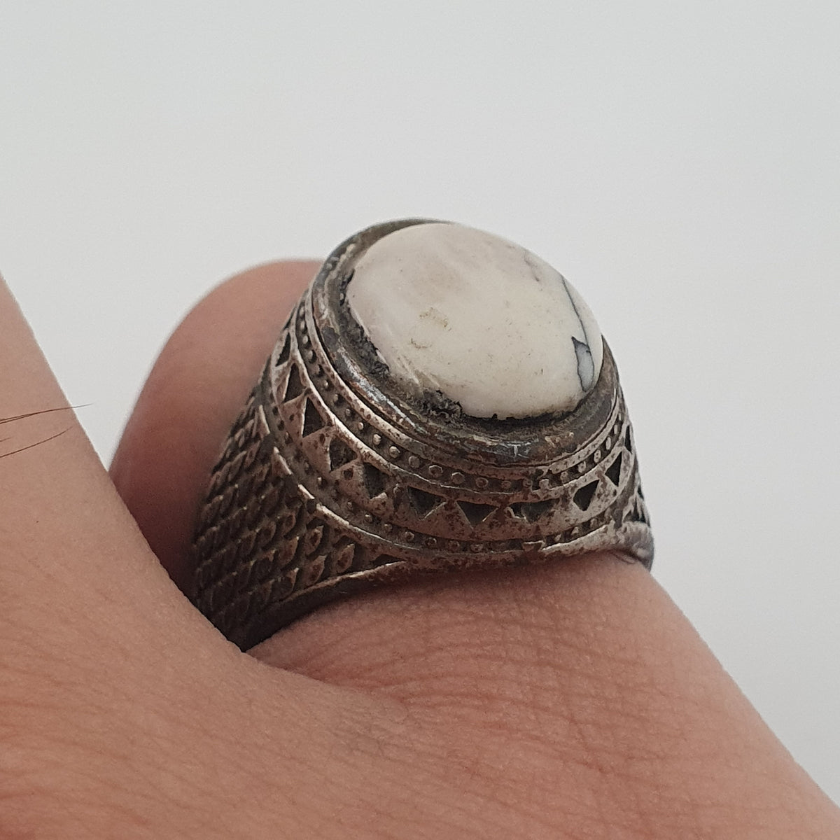 Vintage Natural Eyes Agate Bead Amulet Pendant