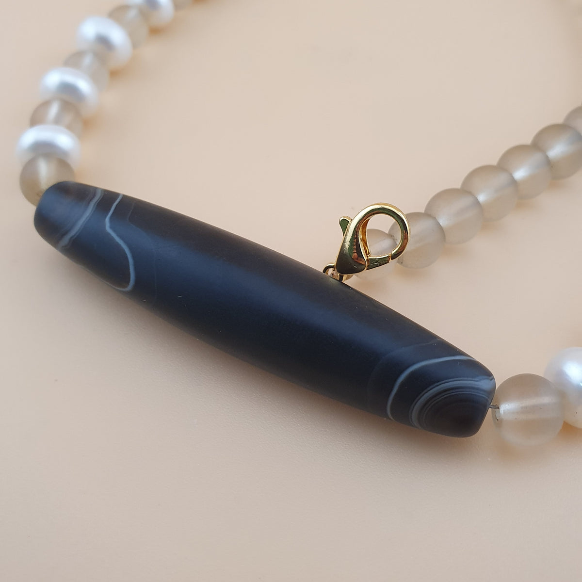Vintage Himalayan Quartz & Authentic Pearls Necklace with Natural Eye Agate Pendant Necklace