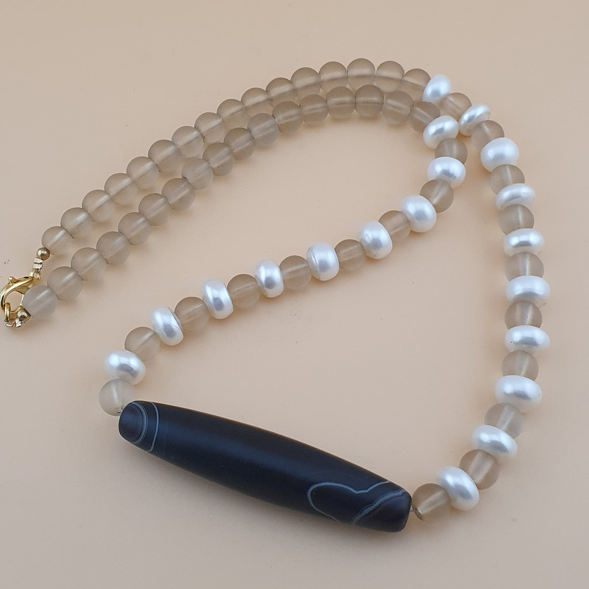Vintage Himalayan Quartz & Authentic Pearls Necklace with Natural Eye Agate Pendant Necklace