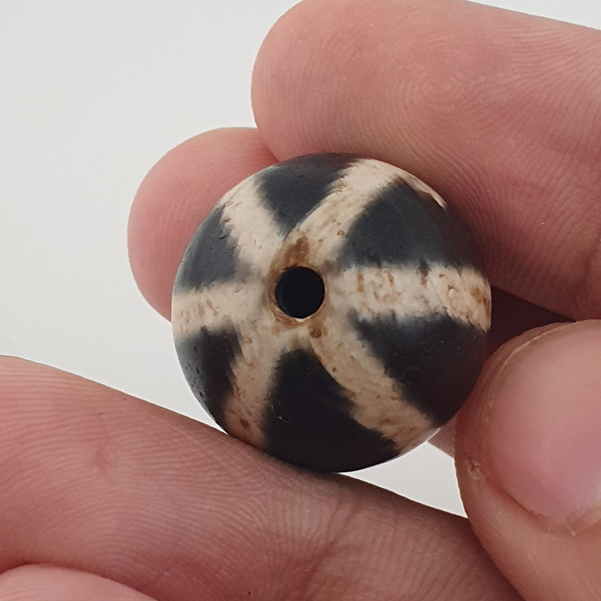 Vintage Himalayan Melon Desgin Agate Dzi Bead Amulet