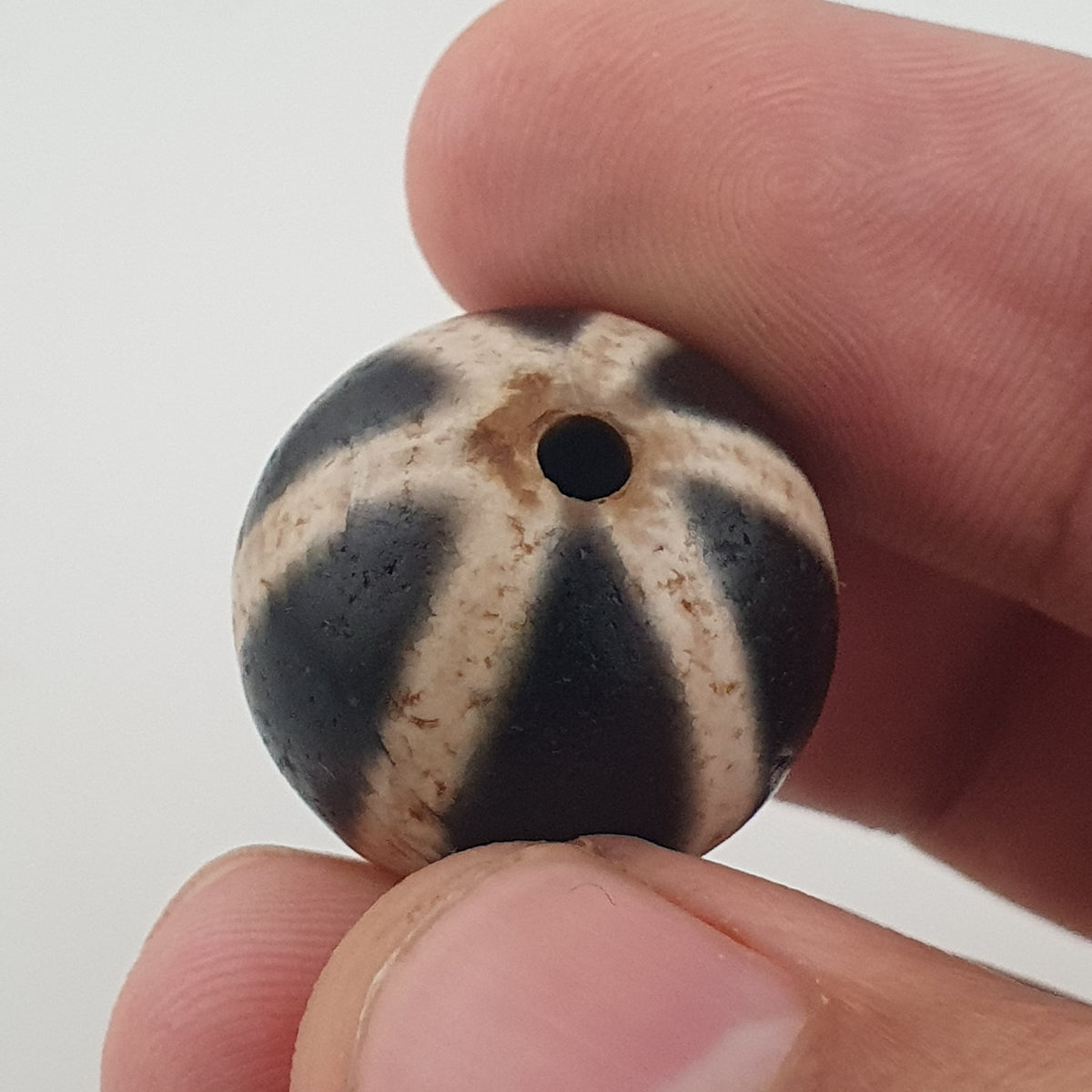 Vintage Himalayan Melon Desgin Agate Dzi Bead Amulet