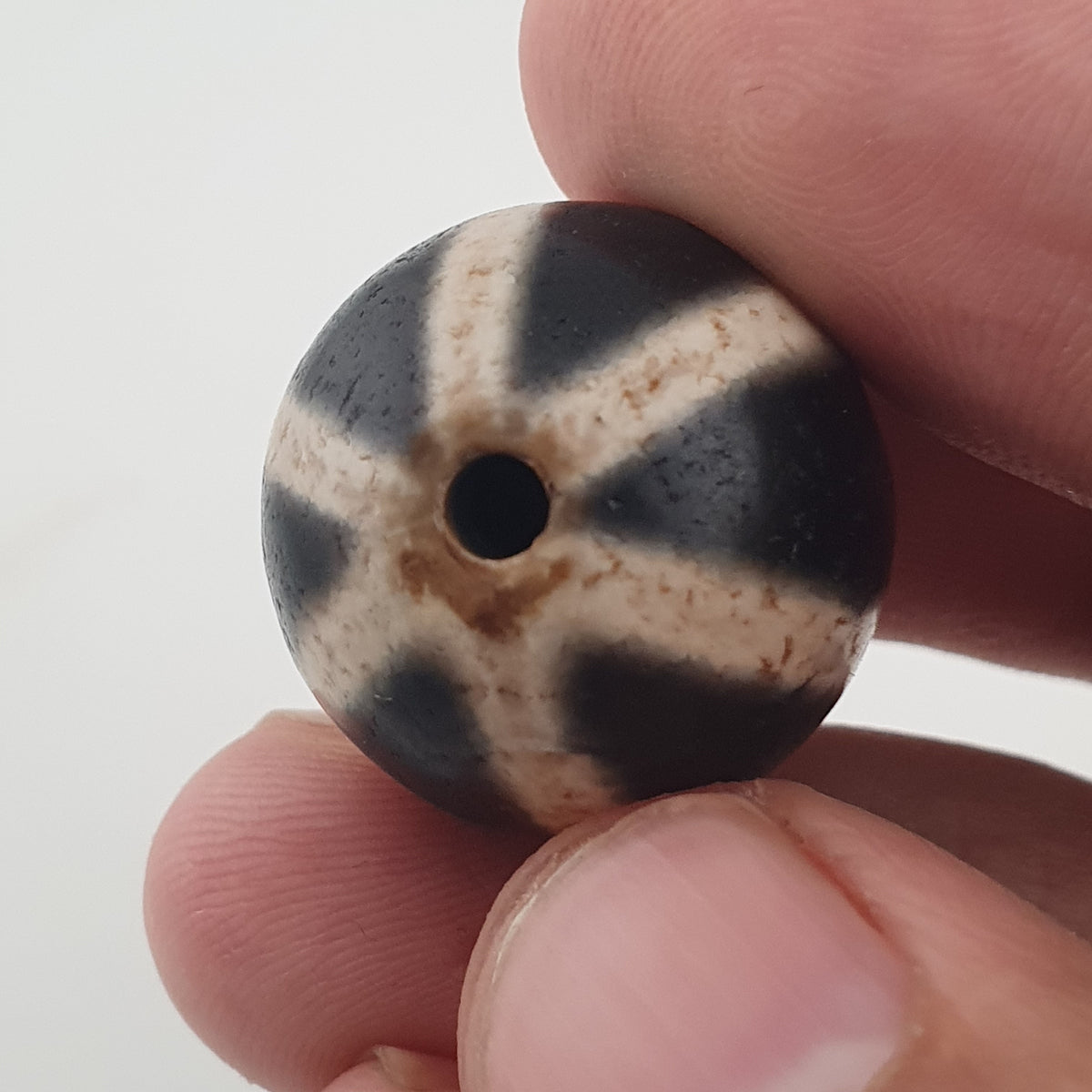 Vintage Himalayan Melon Desgin Agate Dzi Bead Amulet