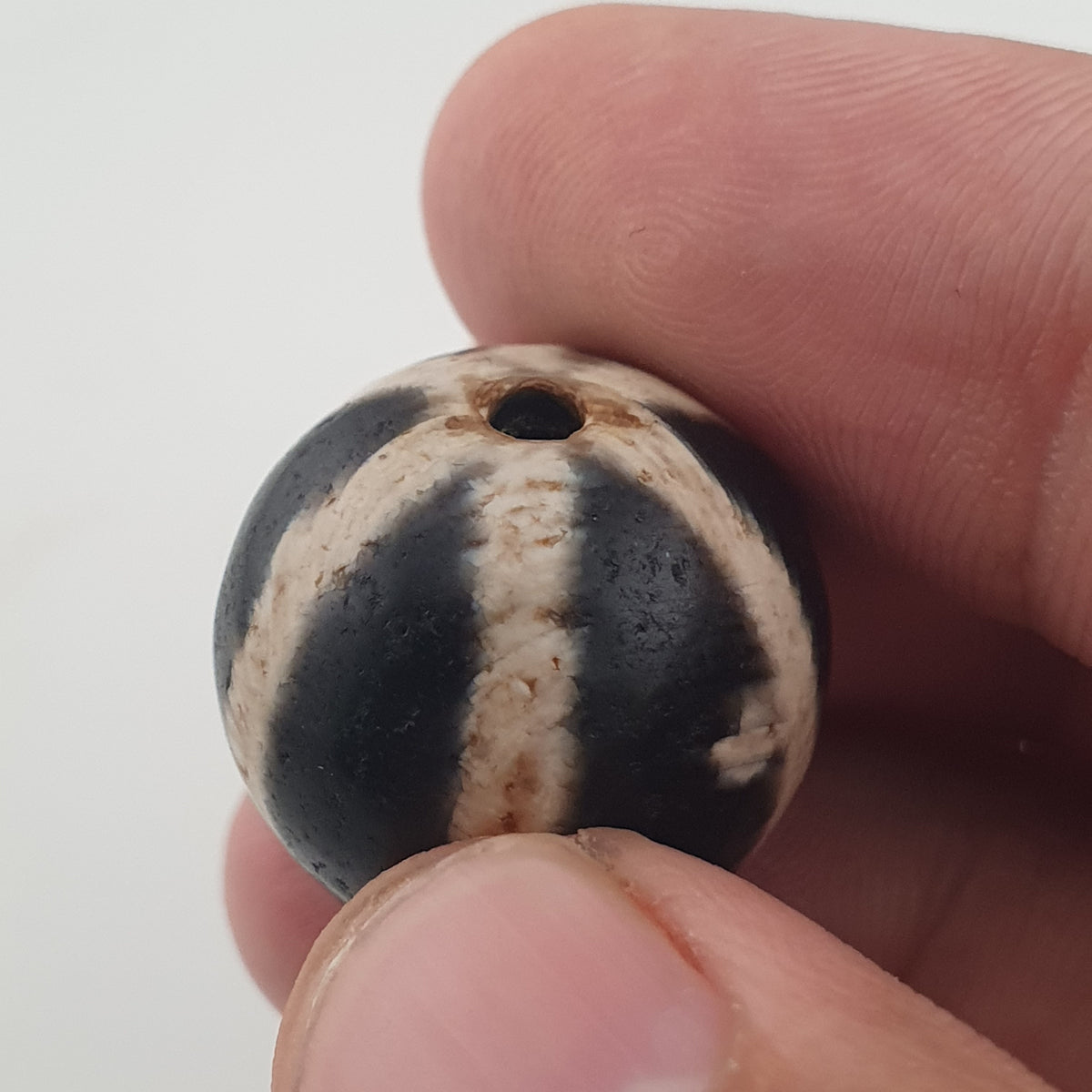 Vintage Himalayan Melon Desgin Agate Dzi Bead Amulet