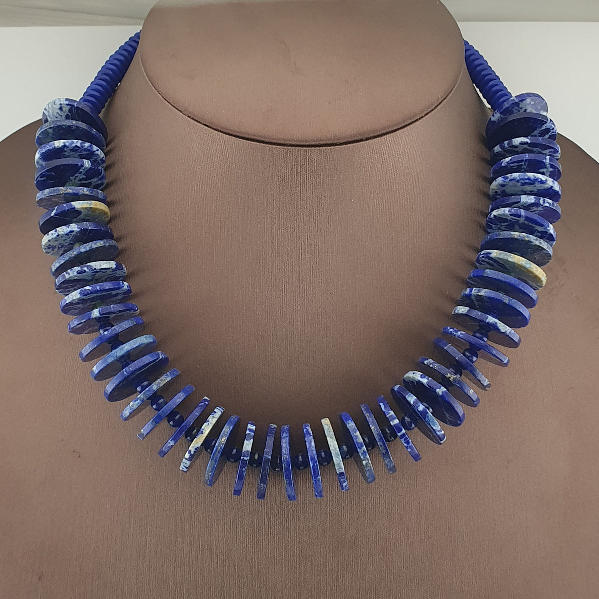 Vintage Disc Shape Lapis Lazuli Beads & Glass Beads Necklace