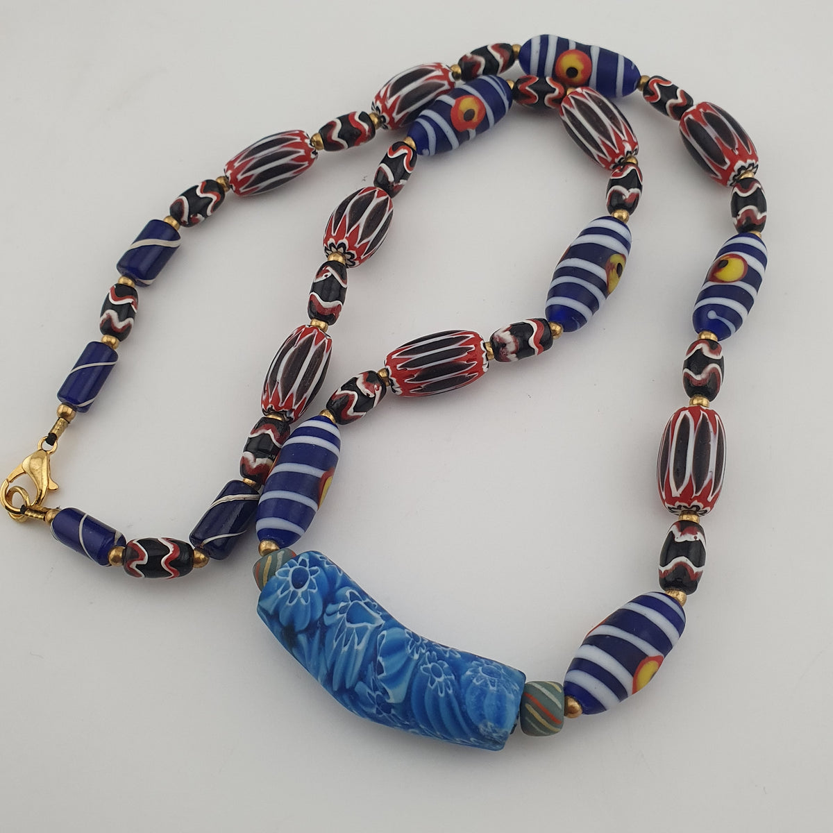 Vintage Venetian Style Mix Chevron & Eyes Glass With Old Face Glass Pendant Necklace