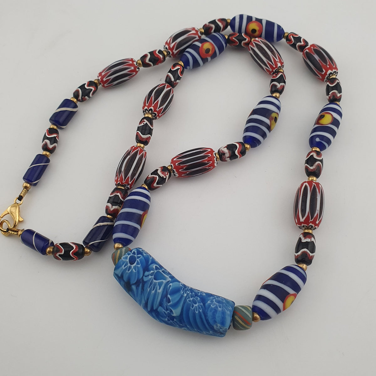 Vintage Venetian Style Mix Chevron & Eyes Glass With Old Face Glass Pendant Necklace