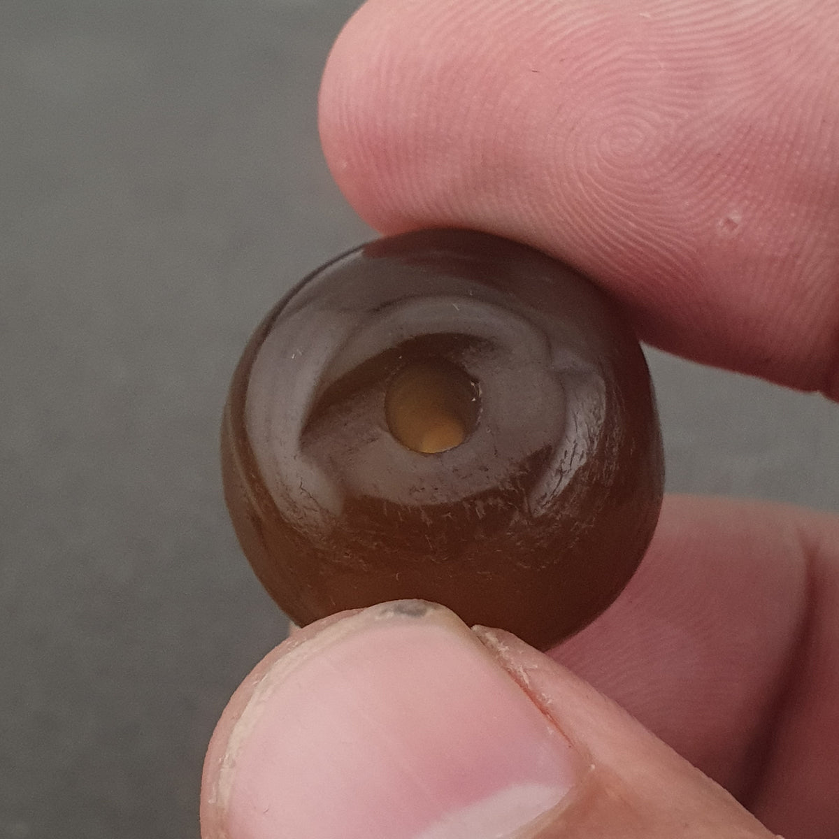 Vintage Himalayan Tire Shape Natrual Suliemani Agate Beads Lot of 2