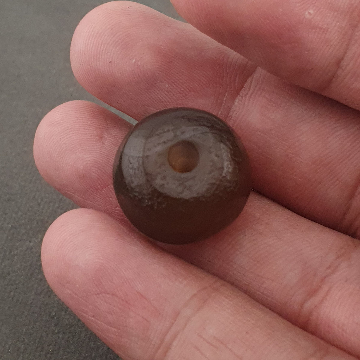 Vintage Himalayan Tire Shape Natrual Suliemani Agate Beads Lot of 2