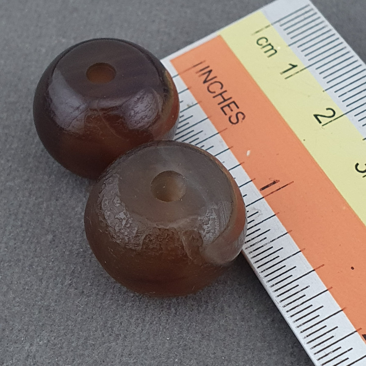 Vintage Himalayan Tire Shape Natrual Suliemani Agate Beads Lot of 2