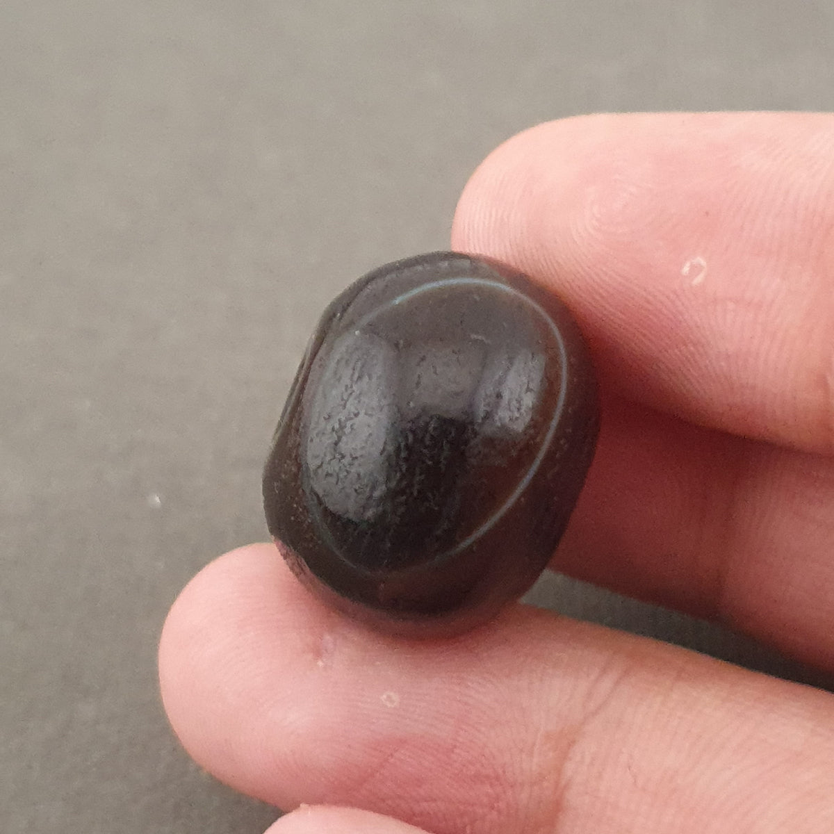 Vintage Himalayan Natrual Eyes Tire Shape Suliemani Agate Bead Amulet