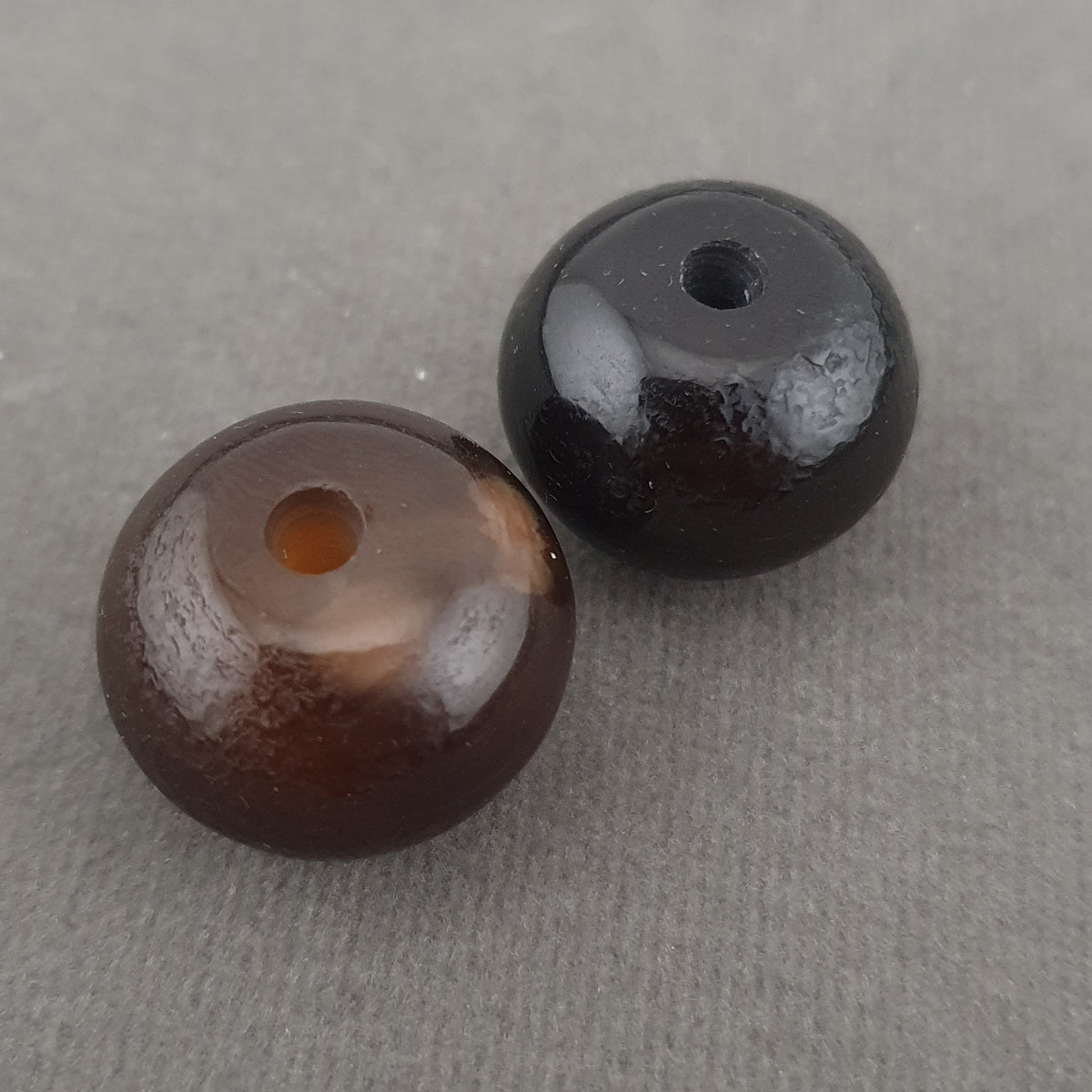 Vintage Natural Eyes Hiamalayan Suliemani Lot of 2 Tire Shape Agate Beads