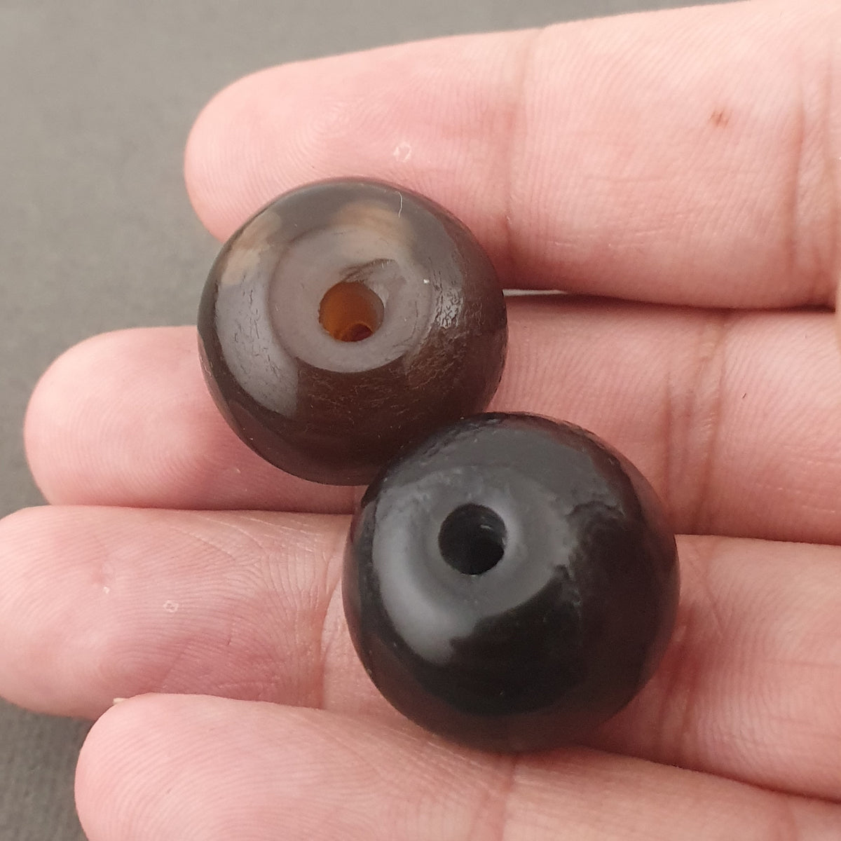 Vintage Natural Eyes Hiamalayan Suliemani Lot of 2 Tire Shape Agate Beads