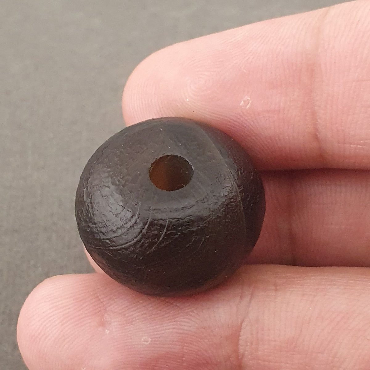 Vintage Natrual Himalayan Suliemani Agate Bead Amulet