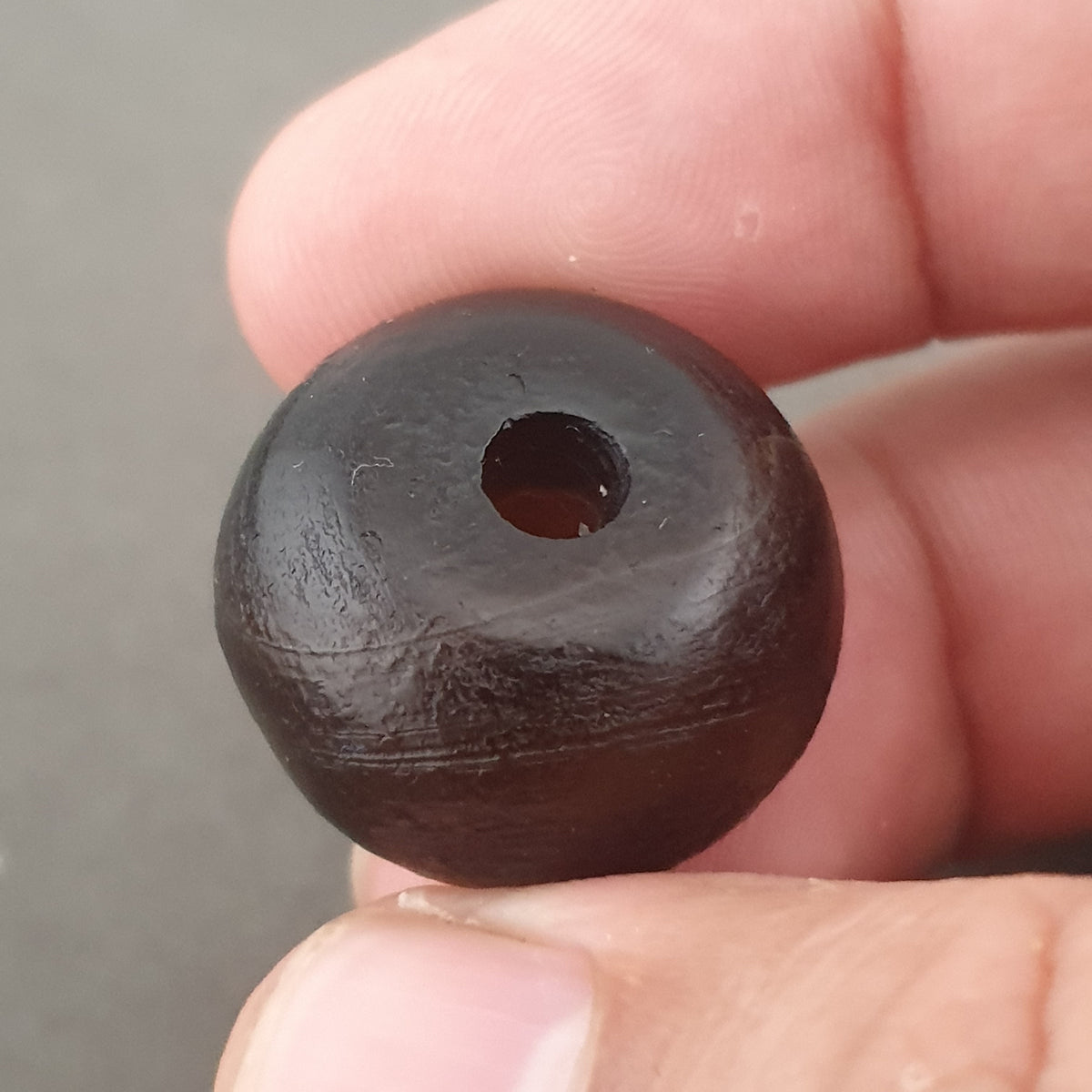 Vintage Natrual Himalayan Suliemani Agate Bead Amulet