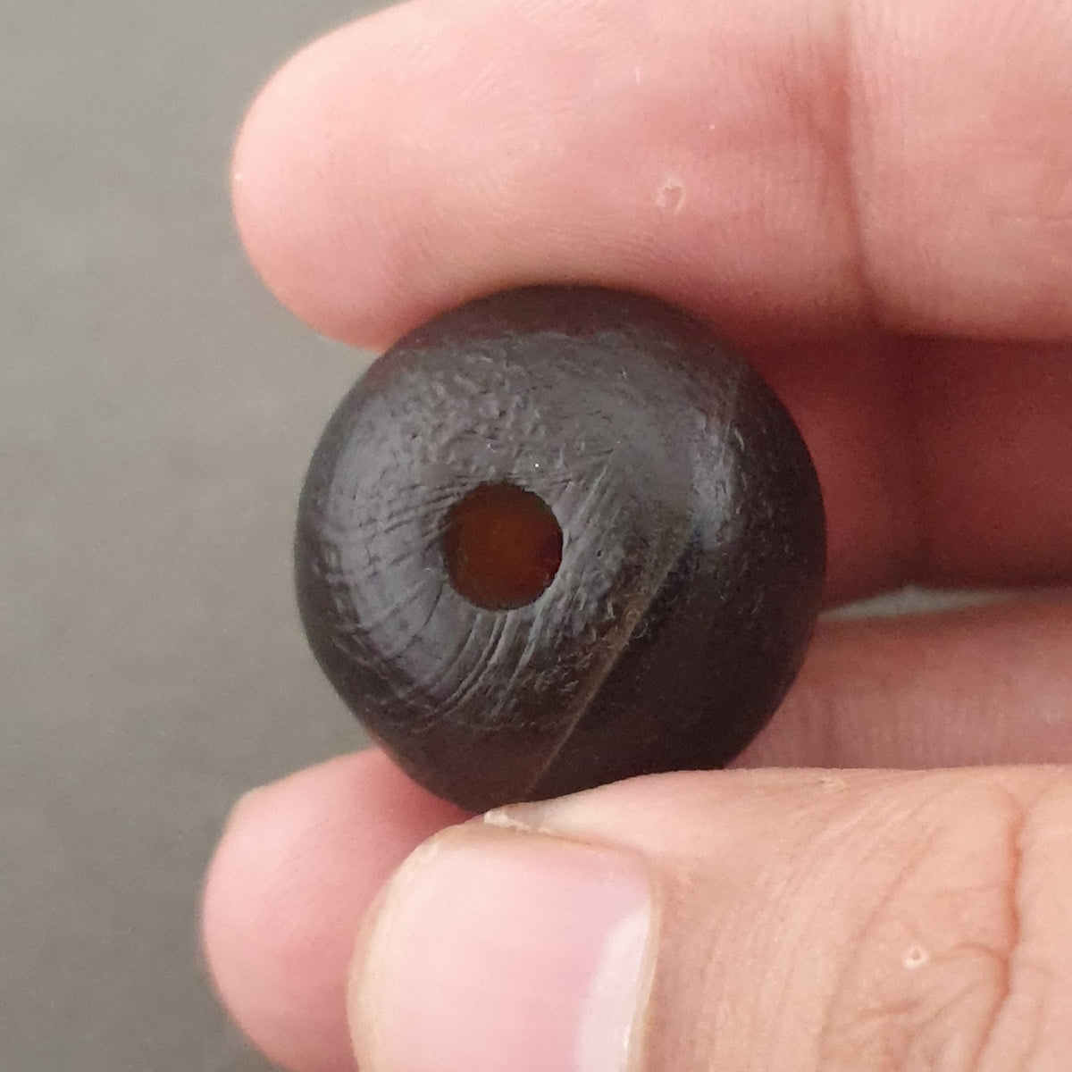Vintage Natrual Himalayan Suliemani Agate Bead Amulet