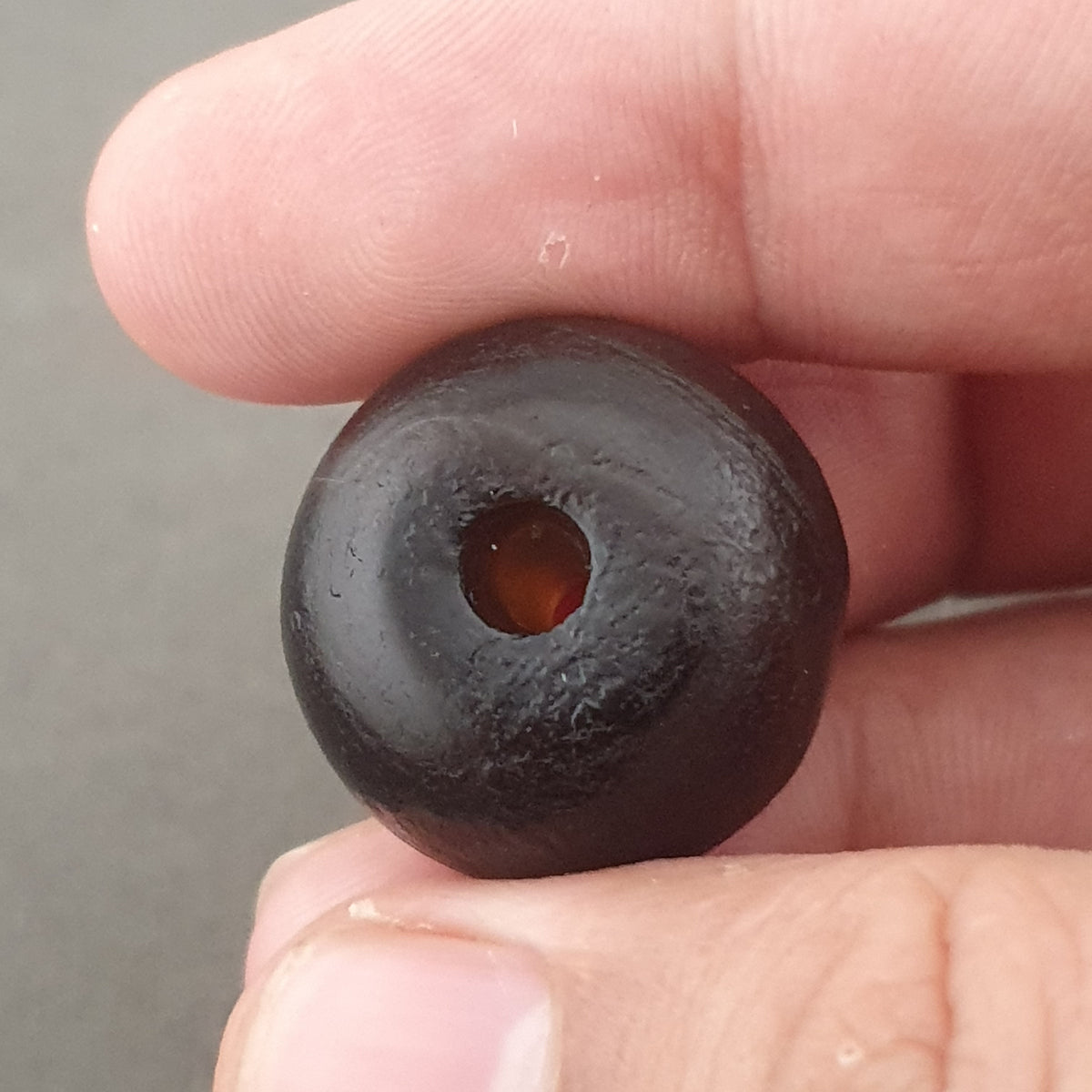 Vintage Natrual Himalayan Suliemani Agate Bead Amulet