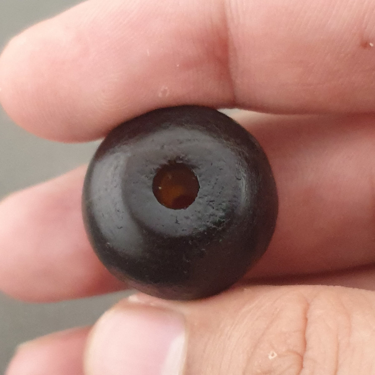 Vintage Natrual Himalayan Suliemani Agate Bead Amulet