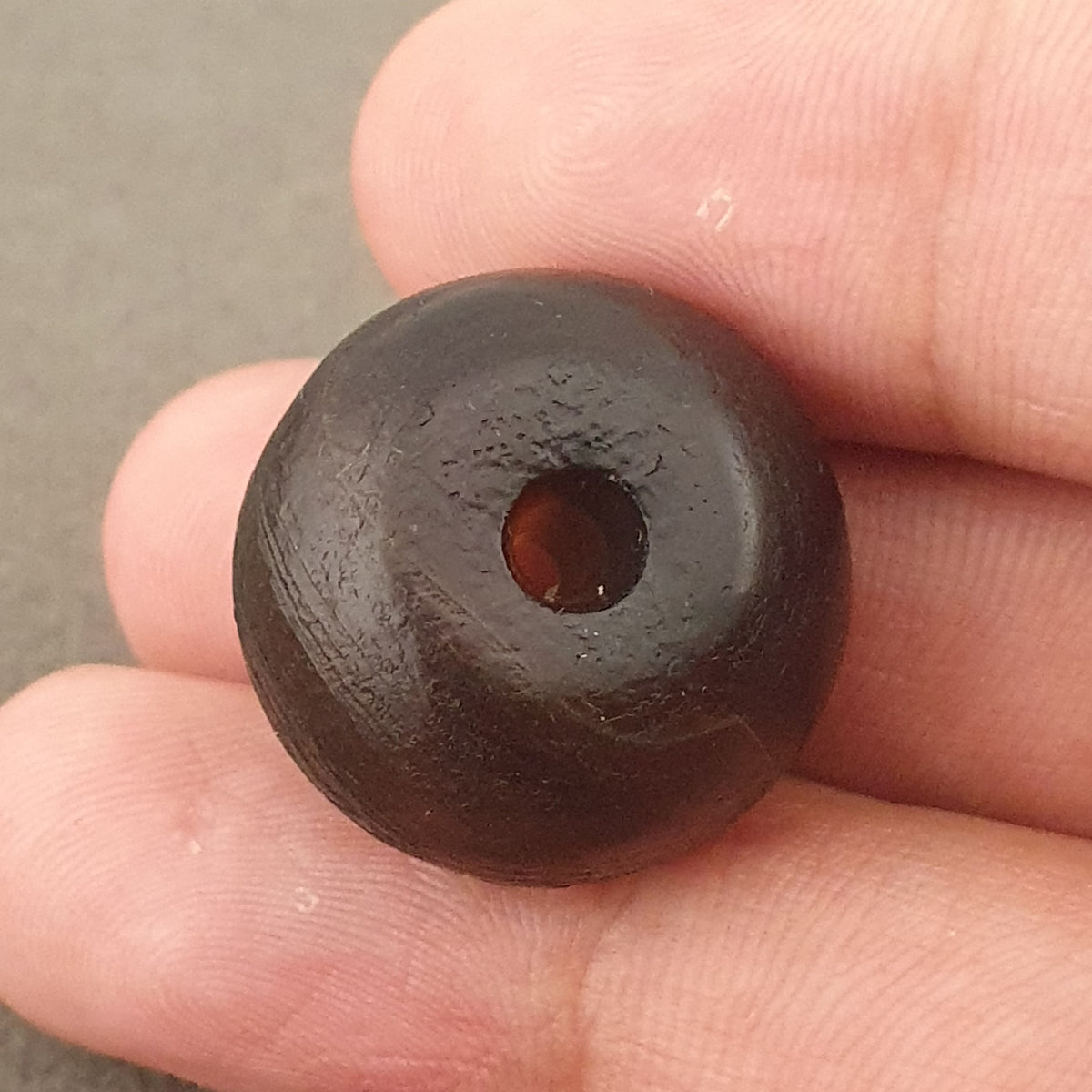 Vintage Natrual Himalayan Suliemani Agate Bead Amulet