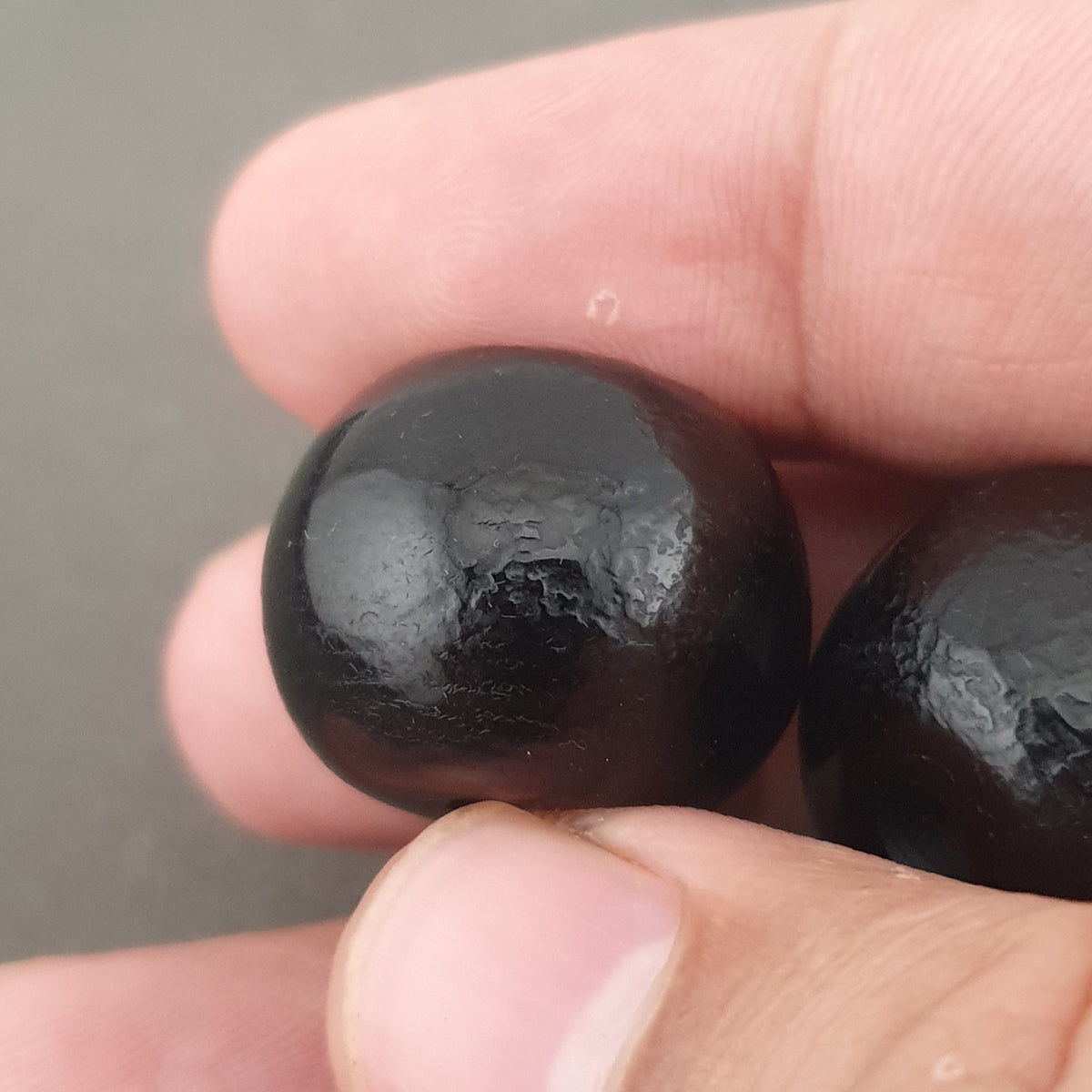 Lot of 2 Vintage Himalayan Natural Suliemani Agate Bead Amulet