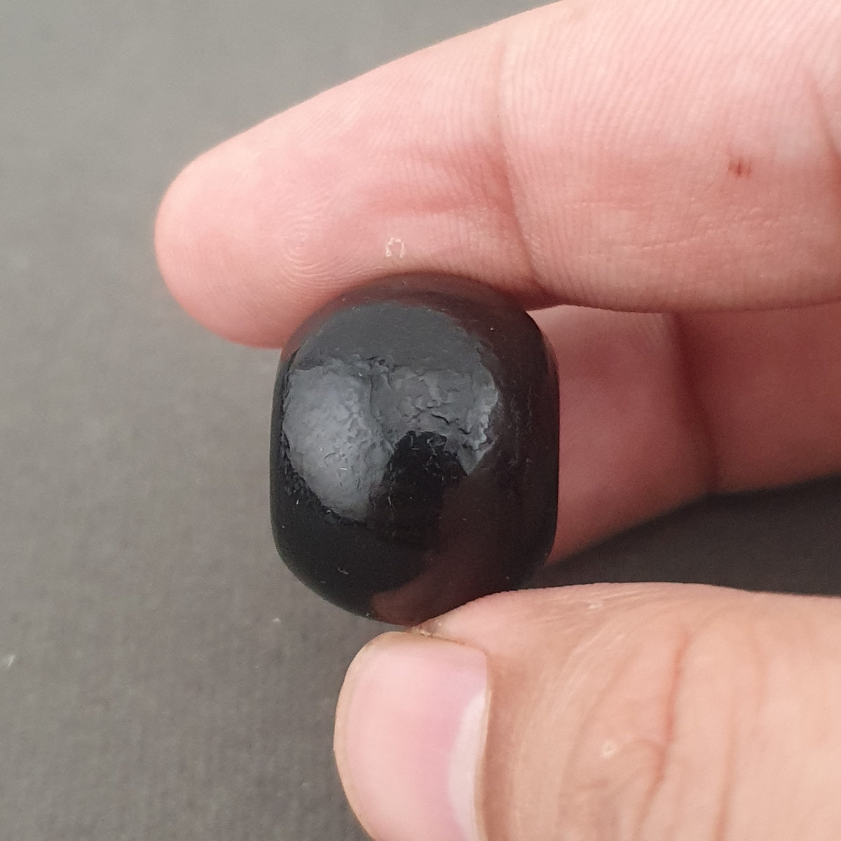 Lot of 2 Vintage Himalayan Natural Suliemani Agate Bead Amulet