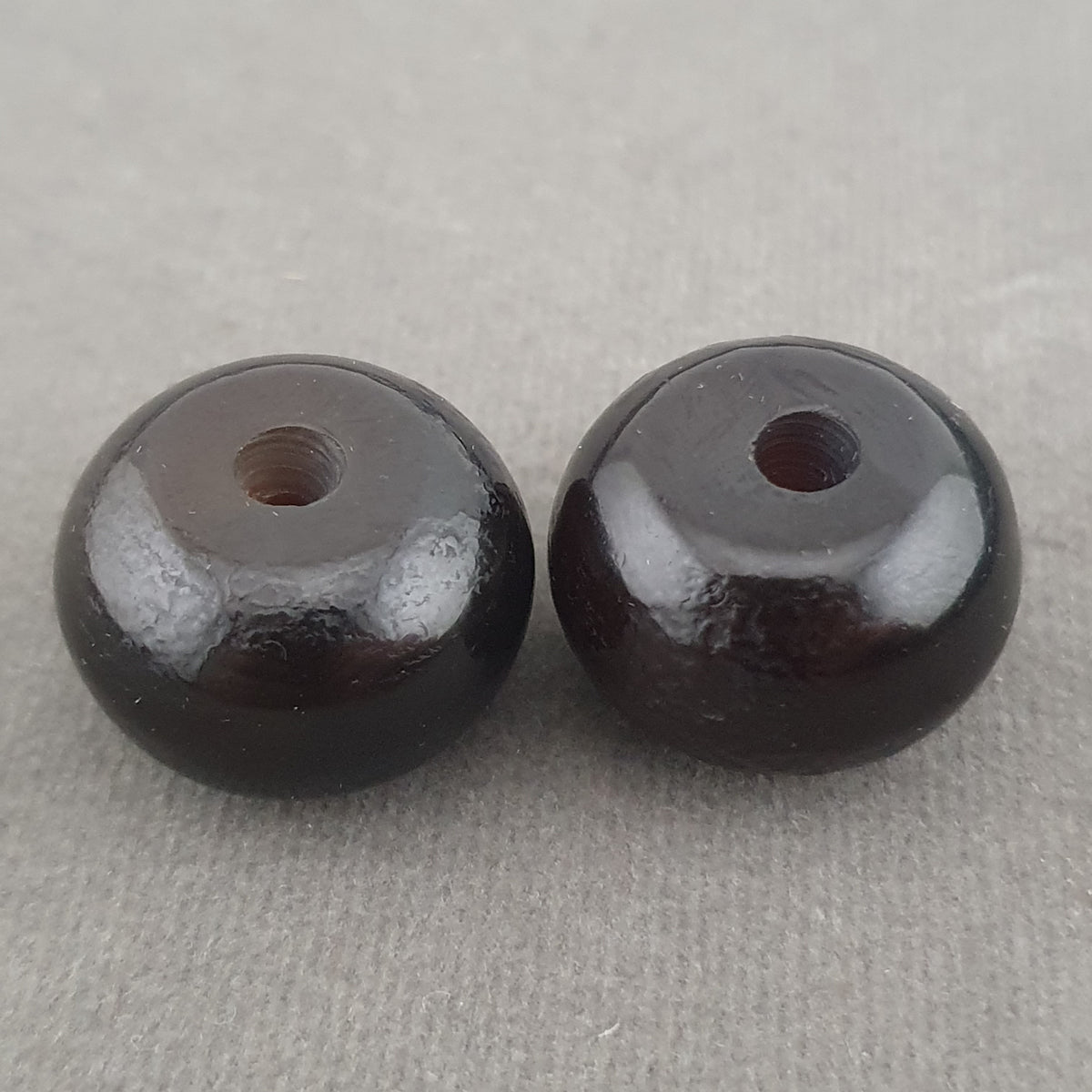 Vintage Lot of 2 Himalayan Natrual Agate Bead Amulet