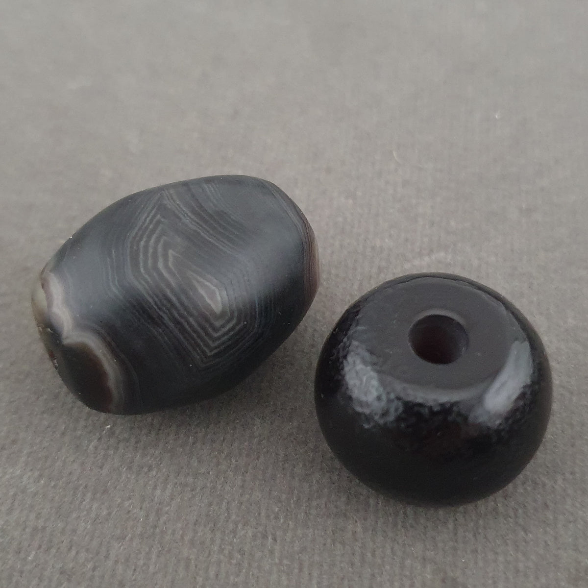 Vintage Natural Eye Suliemani Agate Beads Lot Of 2