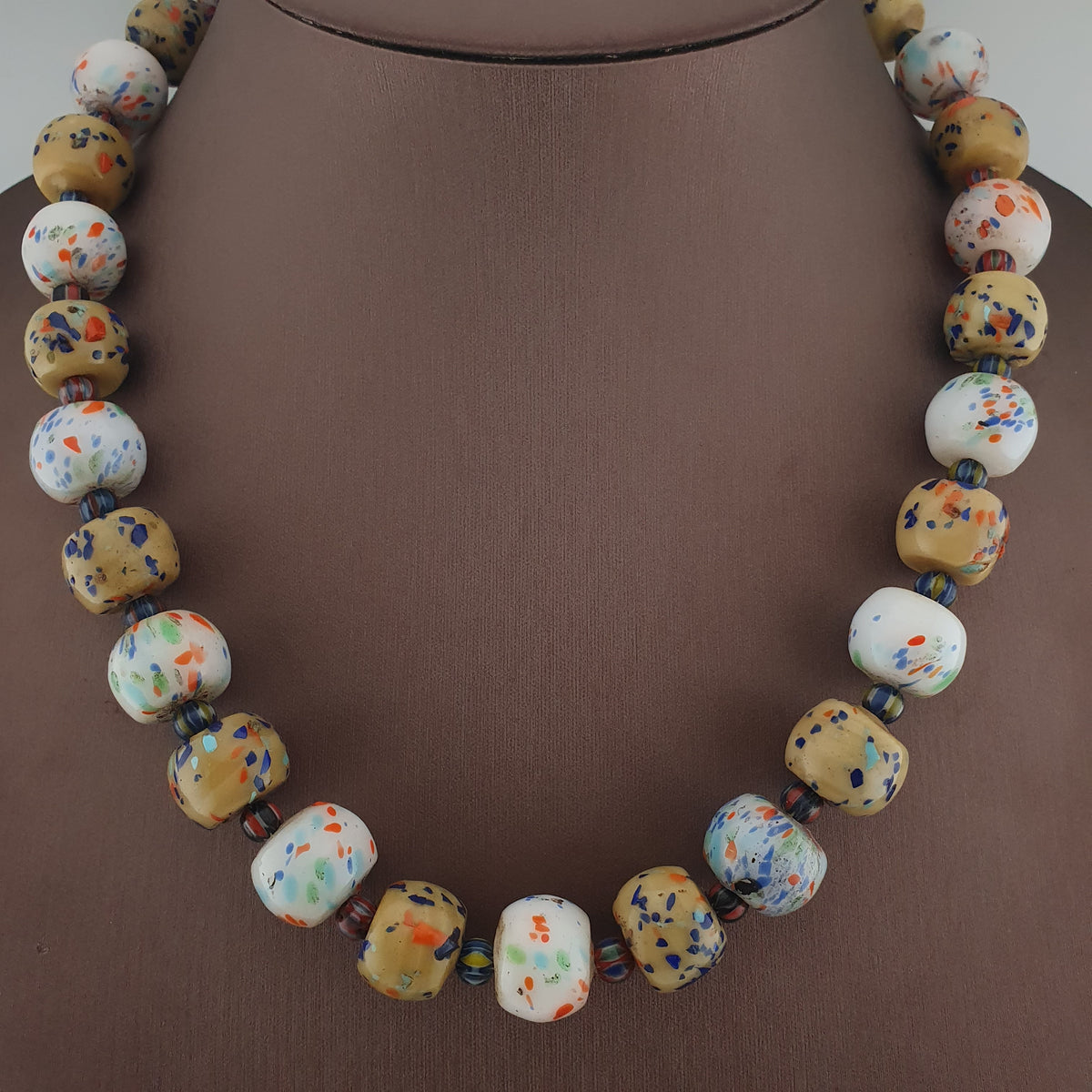 Antique Venetian Style Tire Shape Aventurine Glass & Chevron Beads Necklace