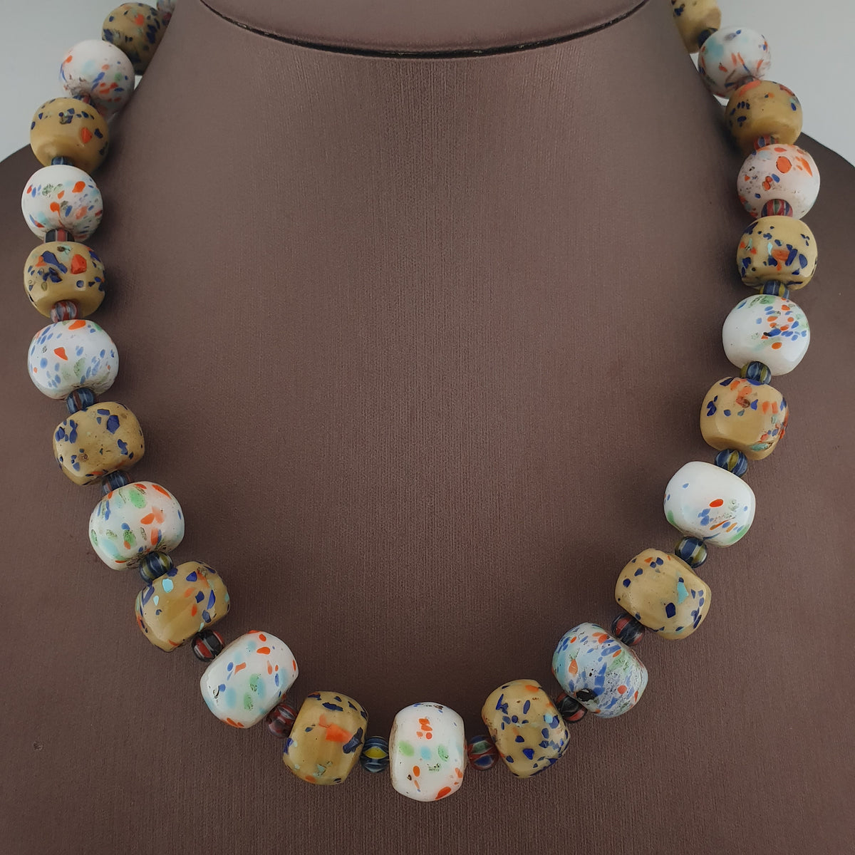Antique Venetian Style Tire Shape Aventurine Glass & Chevron Beads Necklace