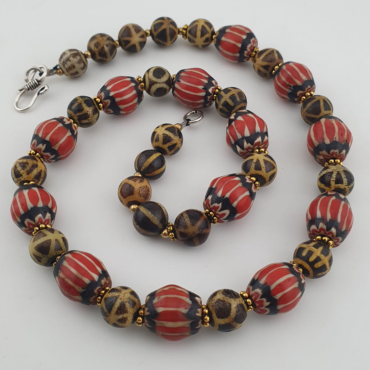 Antique Burmese Pumtek Pyu & Venetian Style Chevron Beads Necklace
