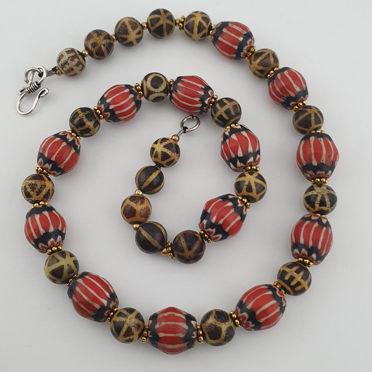 Antique Burmese Pumtek Pyu & Venetian Style Chevron Beads Necklace