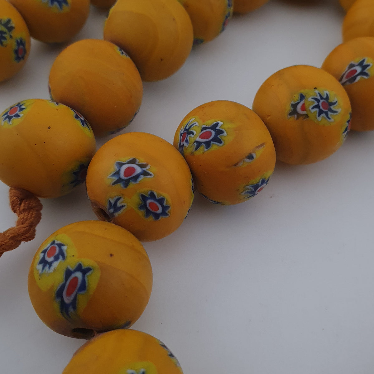 Vintage Venetian Style Floral Yellow Big Beads Strand Necklace