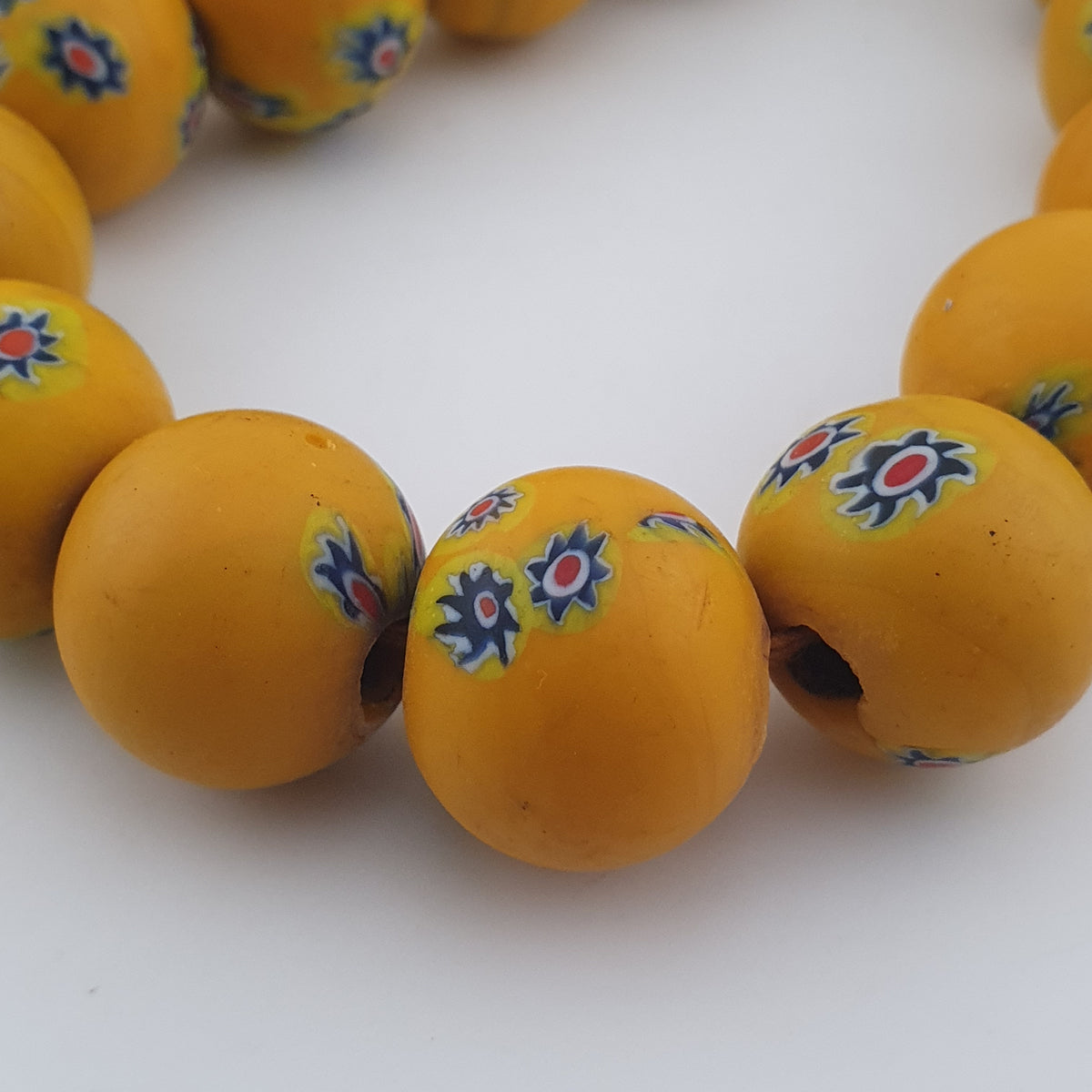Vintage Venetian Style Floral Yellow Big Beads Strand Necklace
