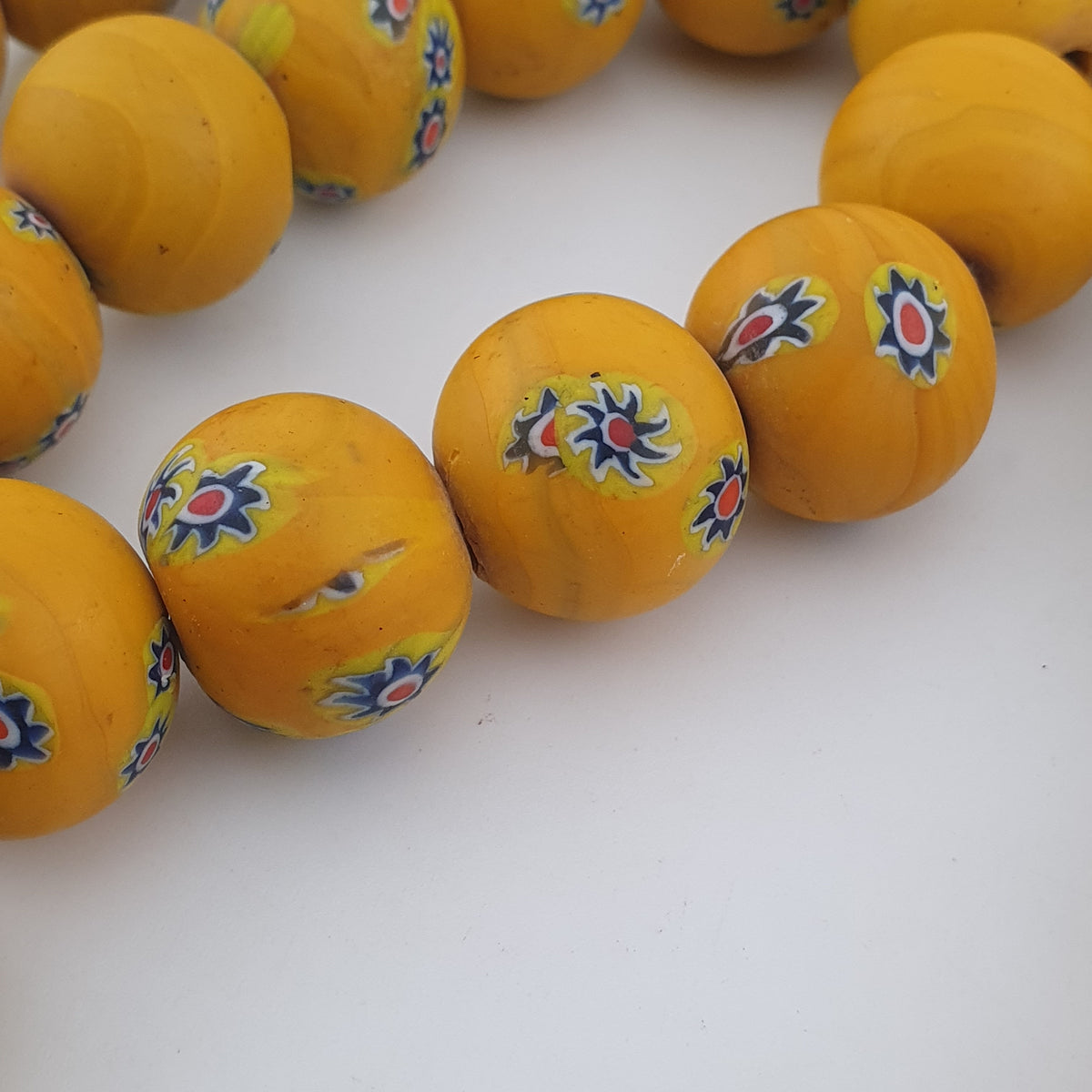 Vintage Venetian Style Floral Yellow Big Beads Strand Necklace