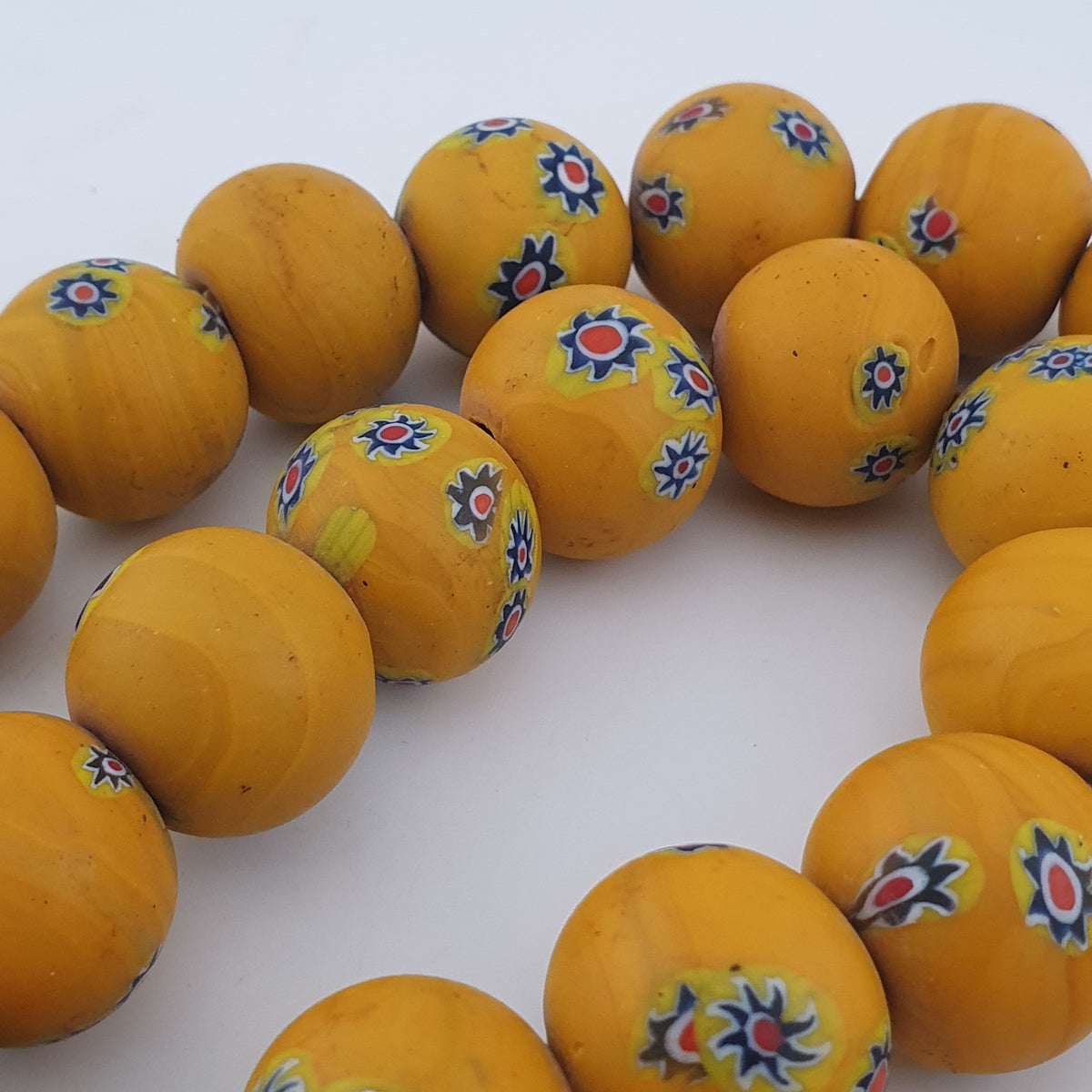 Vintage Venetian Style Floral Yellow Big Beads Strand Necklace