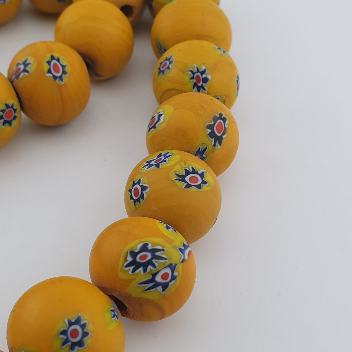 Vintage Venetian Style Floral Yellow Big Beads Strand Necklace