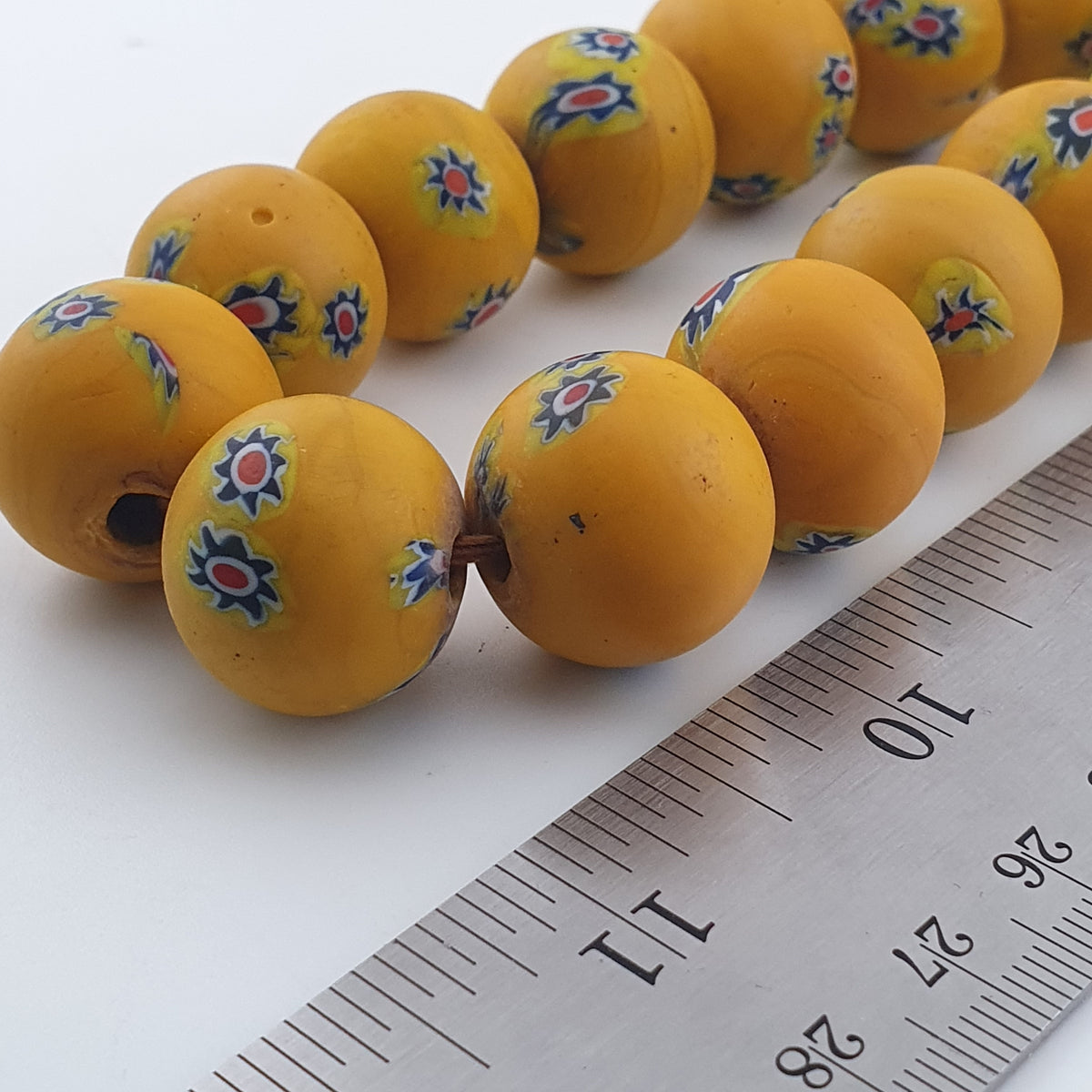 Vintage Venetian Style Floral Yellow Big Beads Strand Necklace