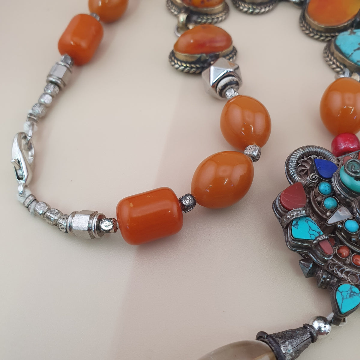 Antique Tibetan Style Turquoise & Carnelian Beads Necklace with SilverOld Face Design Pendant