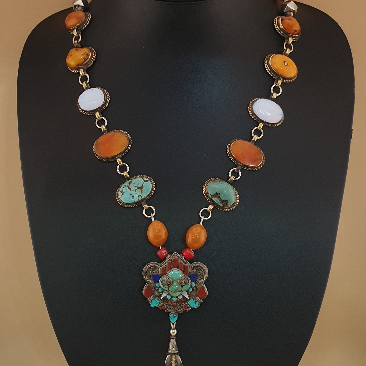 Antique Tibetan Style Turquoise & Carnelian Beads Necklace with SilverOld Face Design Pendant
