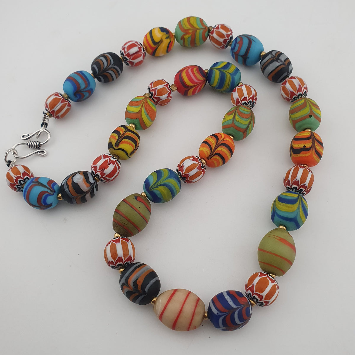 Vintage Venetian Style Mix Feather Desgin & Chevorn Glass Beads Necklace