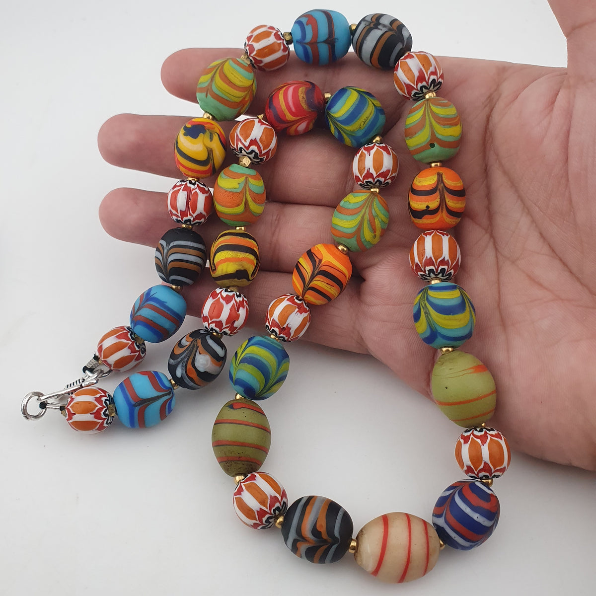Vintage Venetian Style Mix Feather Desgin & Chevorn Glass Beads Necklace