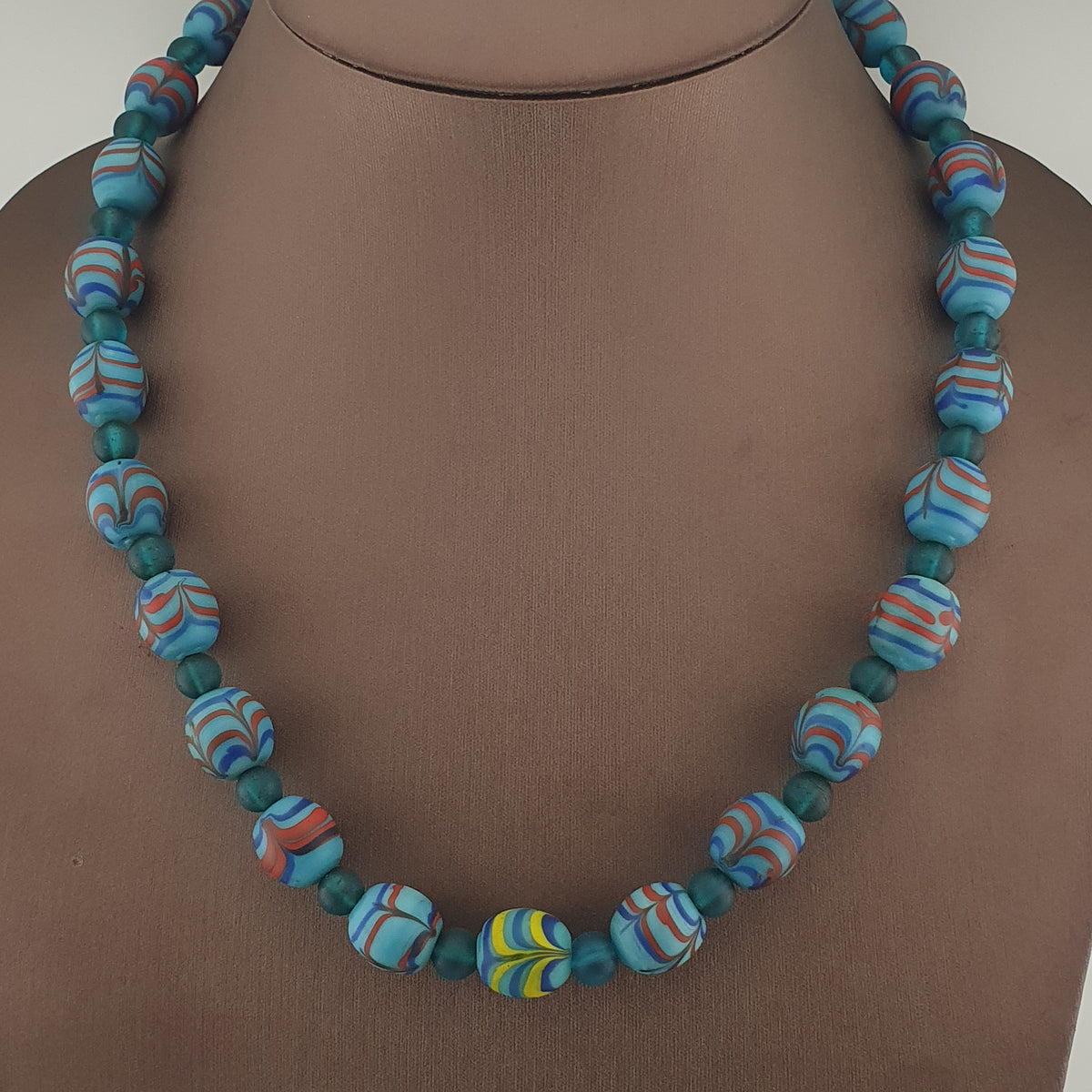 Vintage Venetian Style Feather Desgin & African Style Glass Beads Necklace