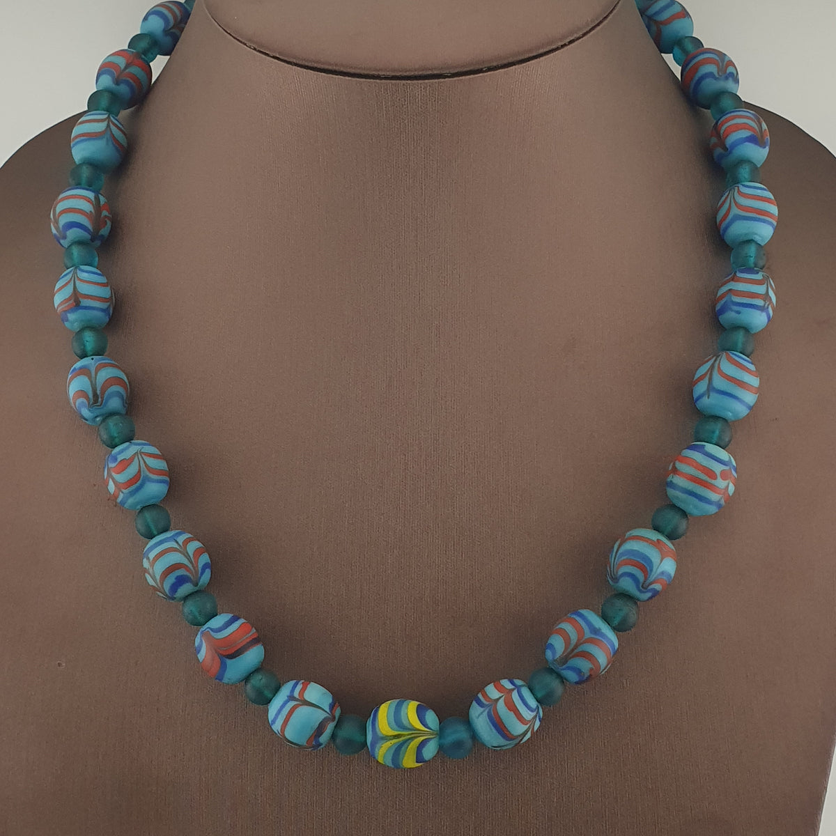 Vintage Venetian Style Feather Desgin & African Style Glass Beads Necklace