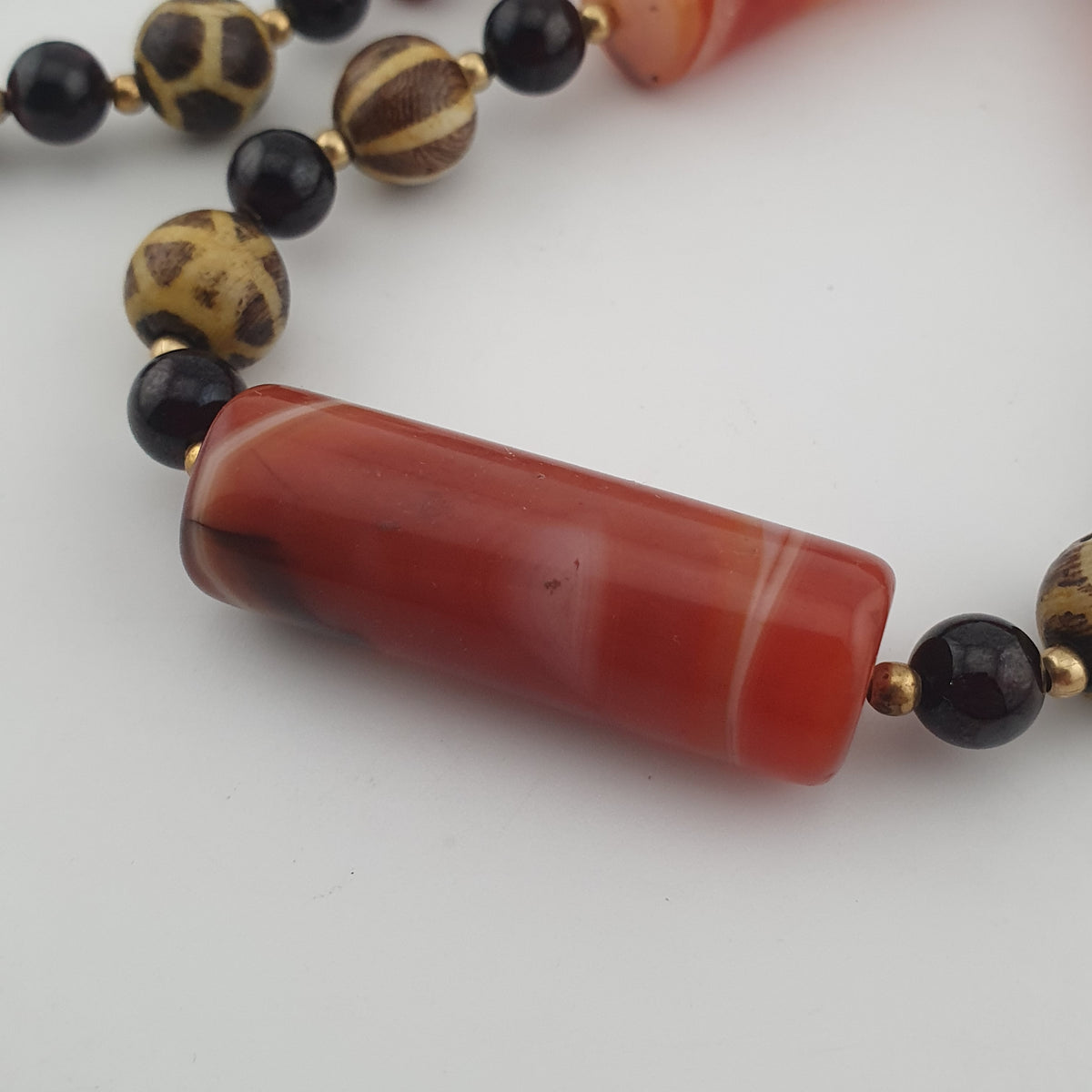Antique Burmese Pumtek Pyu & Carnelian Natural Eye Agate with Garnet Gemstone Necklace