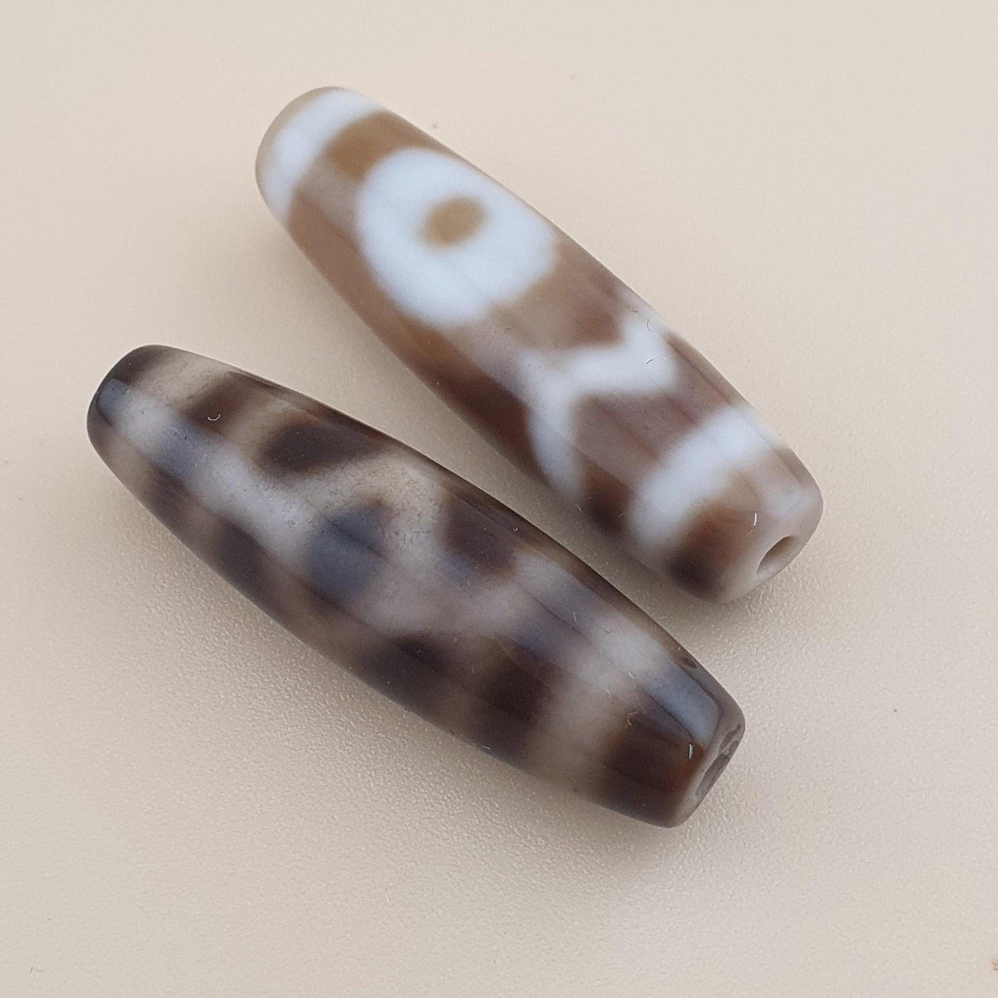 Vintage Earth & Sky and Chain link Pattern Himalayan Tibetan Agate Bead Amulet