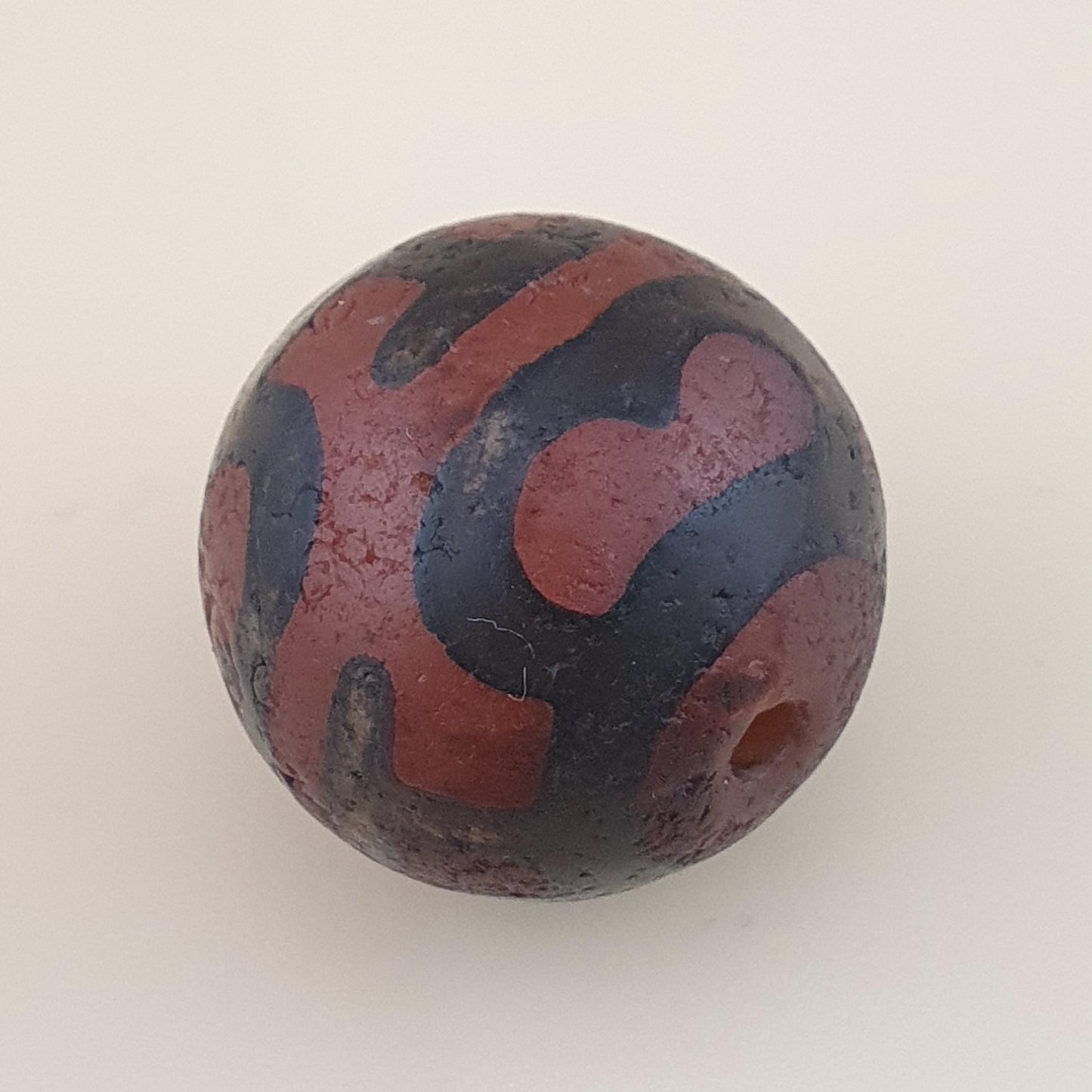 Vintage Carnelian Agate Treasure Vase Pattern Bead Amulet