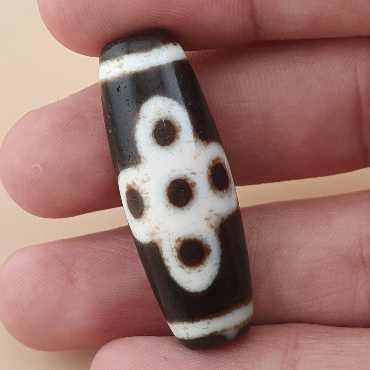 Vintage Himalayan Tibetan Floral & Energy Motif Agate Dzi Amulet