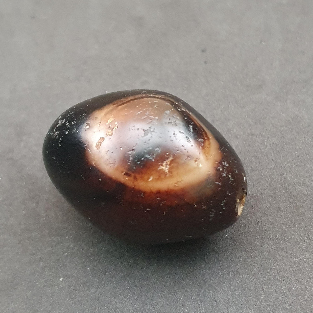 Rare Perle Amulette en Agate Naturelle de Suliemani Vintage