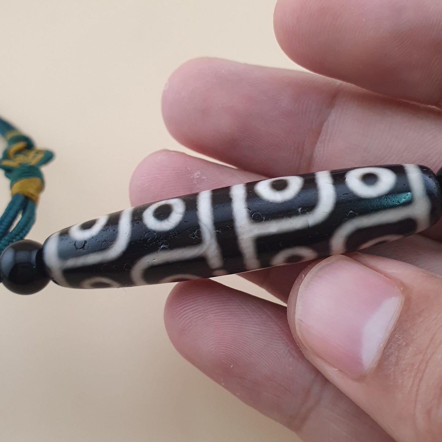 Antike Himalaya-Tibetische 12-Augen-Achat-Dzi-Perlen-Amulett-Halskette