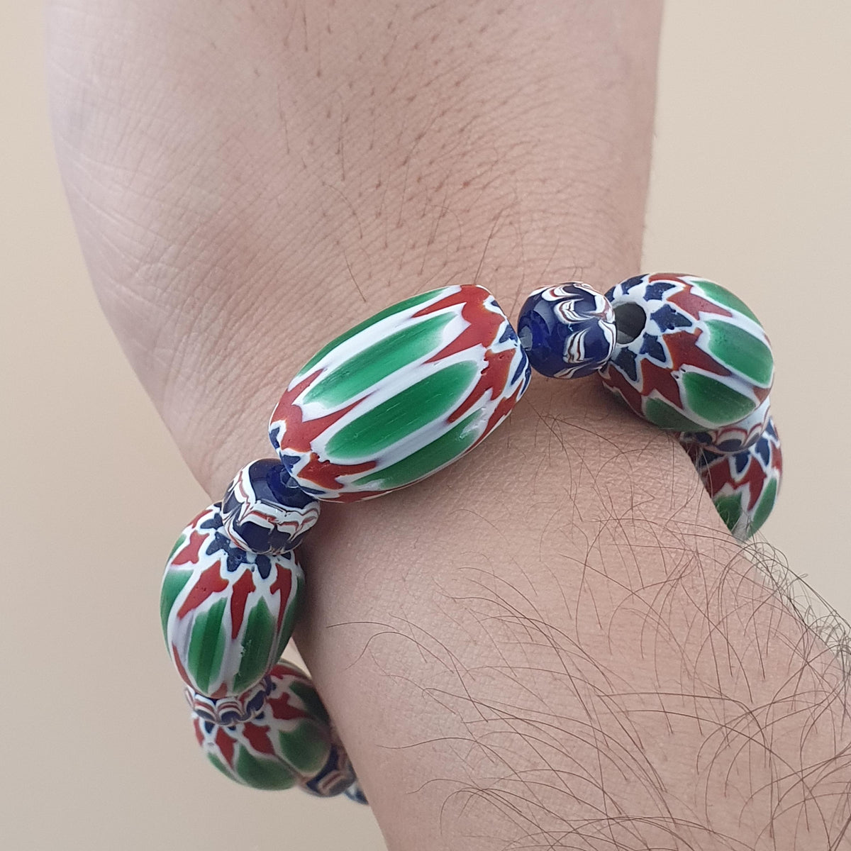 Armband mit Chevron-Perlen im venezianischen Vintage-Stil